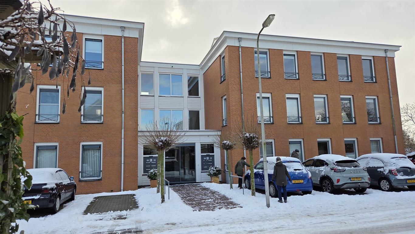 Turfeiker 14, Woubrugge